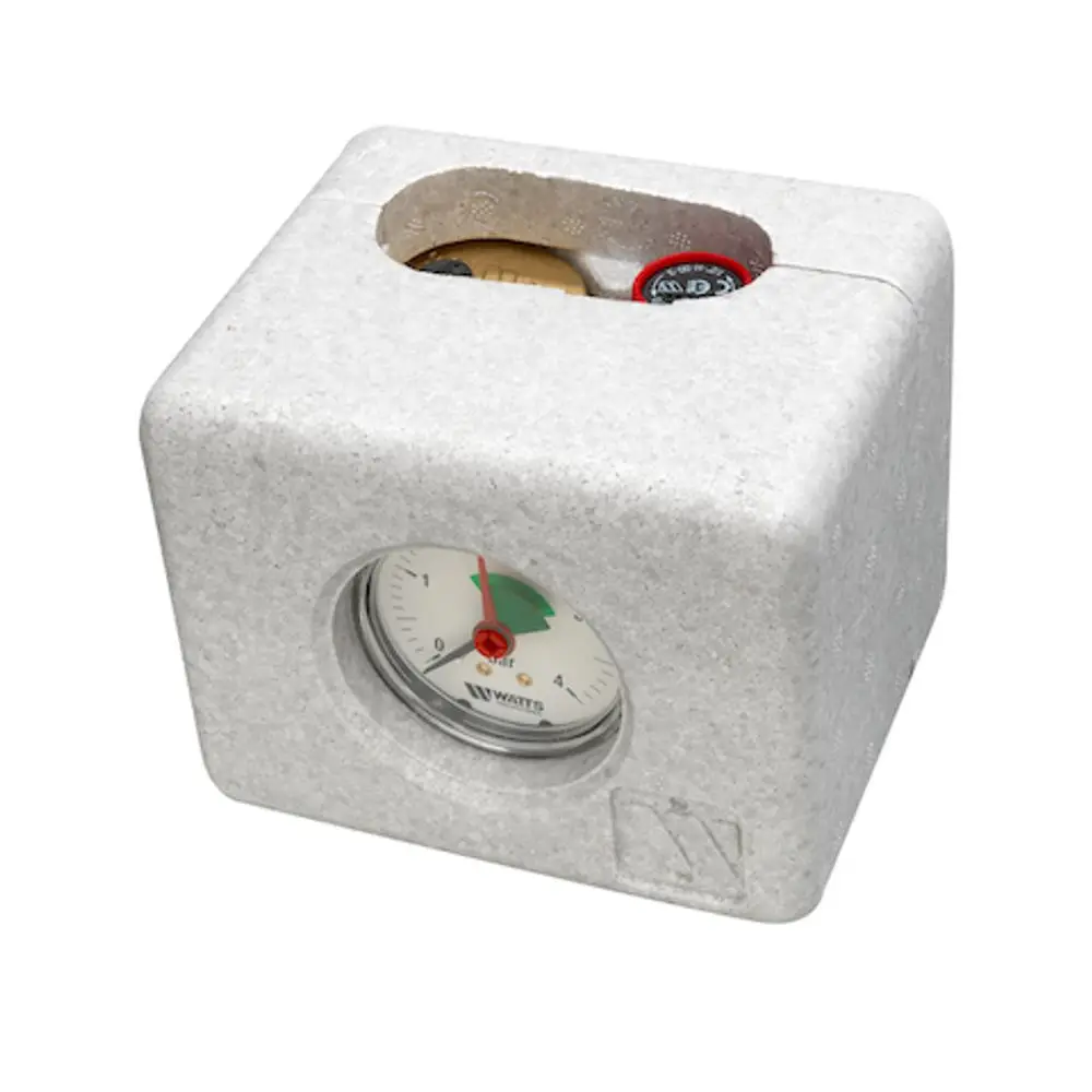 Weißer, quadratischer Block mit Druckanzeige und einem Öffnungsbereich für mehrere Module. Das Produkt stammt von der Marke Roth.